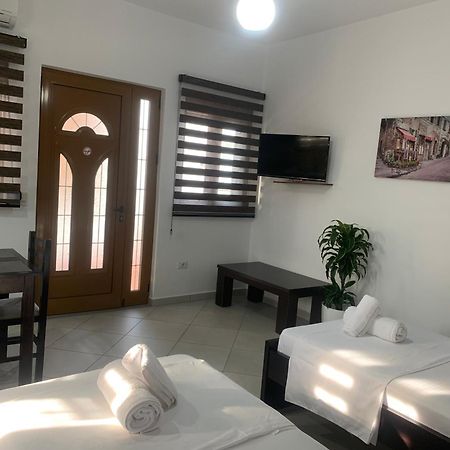 Guesthouse Jasmine Ksamil Exterior foto