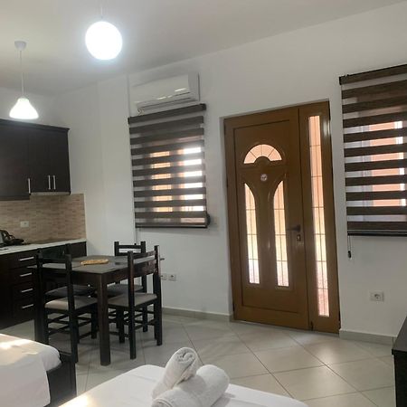 Guesthouse Jasmine Ksamil Exterior foto
